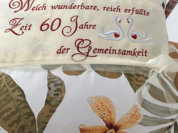 Polster „60 Jahre der Gemeinsamkeit“