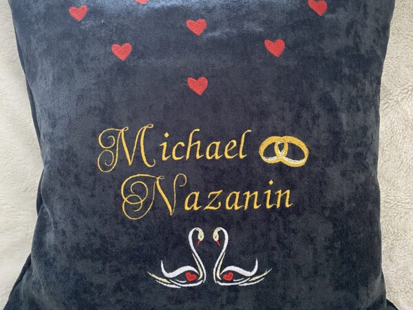Polster „Michael & Nazanin“