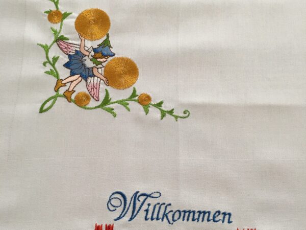 Tischläufer „Willkommen Frühling“